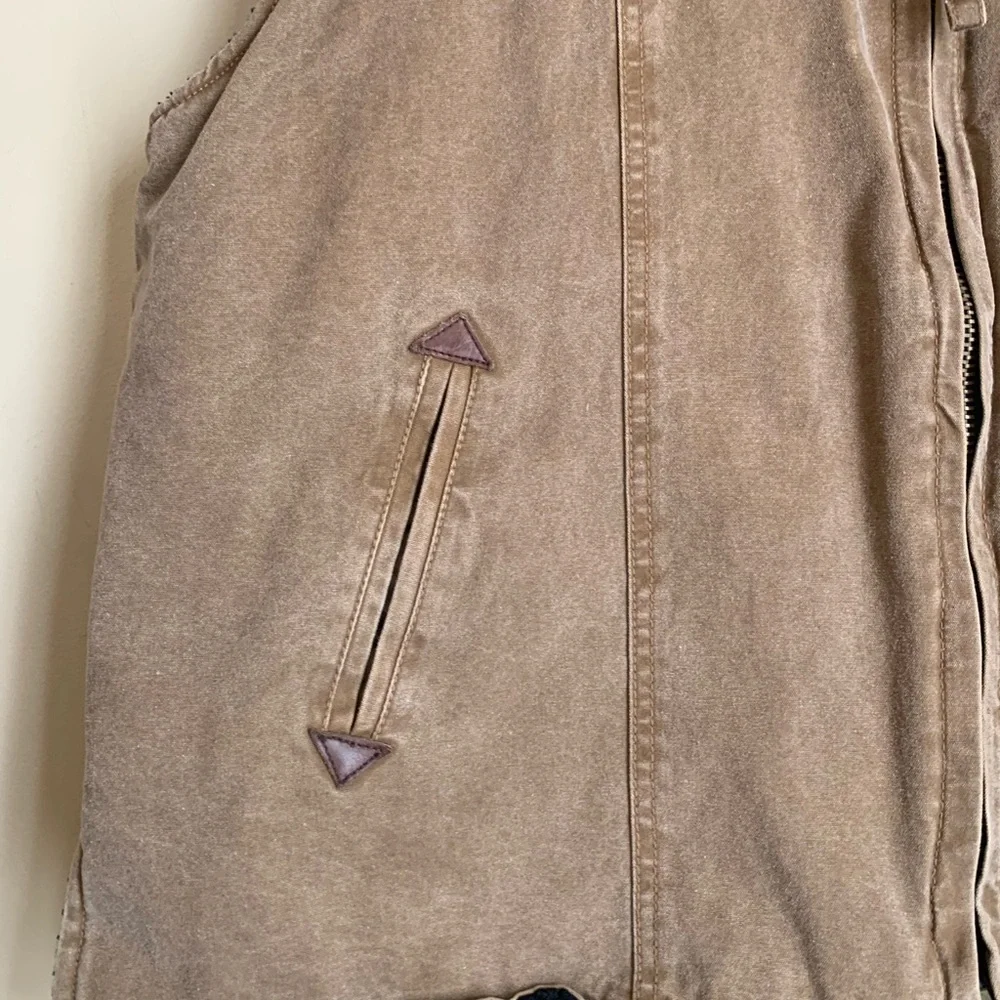 Kakadu Traders Australia Vest Brown Canvas Sherpa Lined  Leather Collar